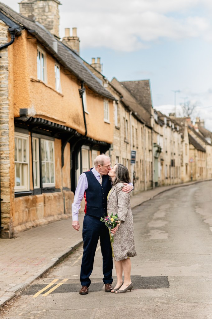 cotswolds cottages wedding