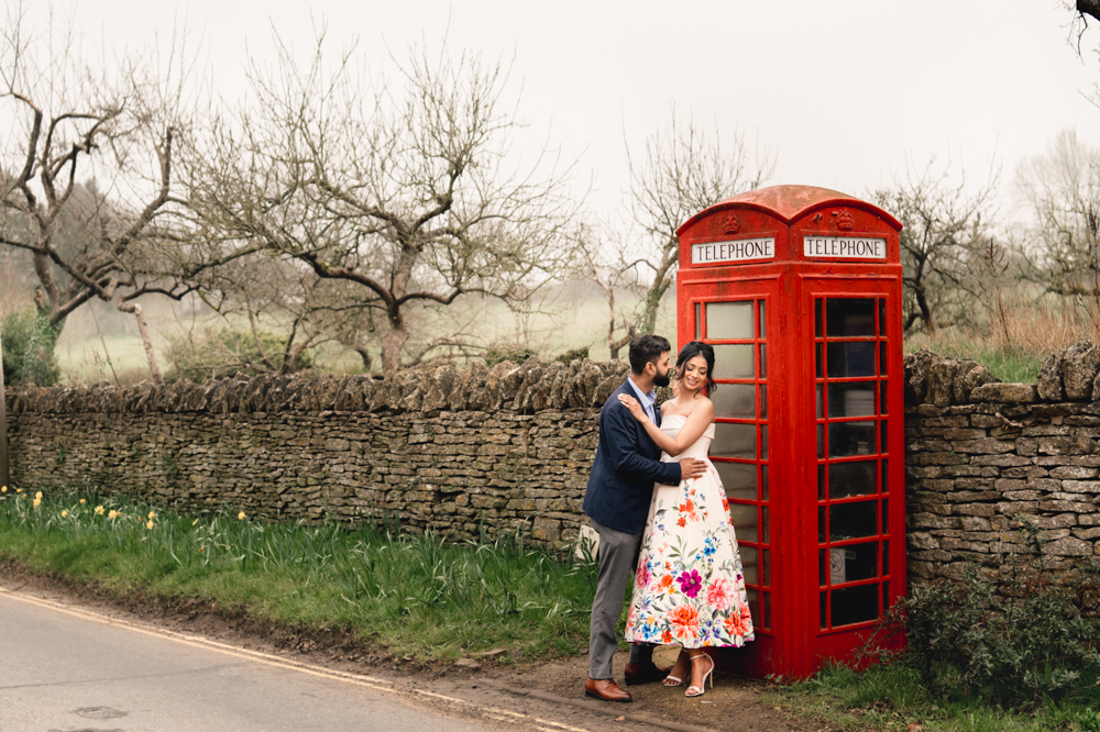 red telephone box engagement