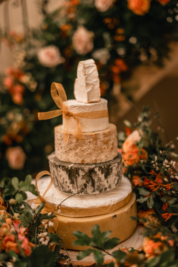 real cheese cake wedding 
