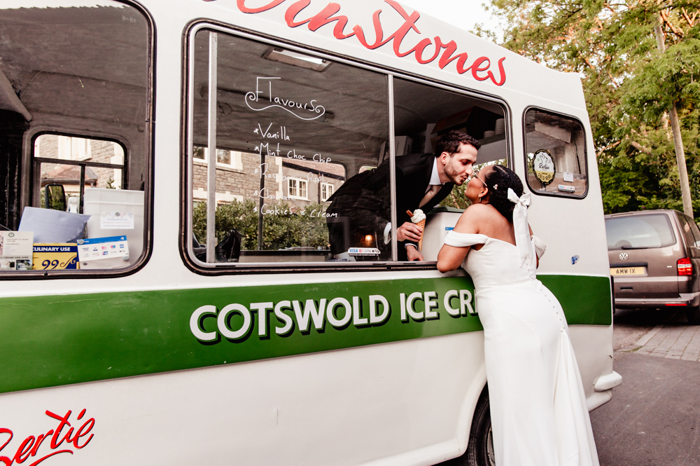 winstones cotswold ice cream wedding