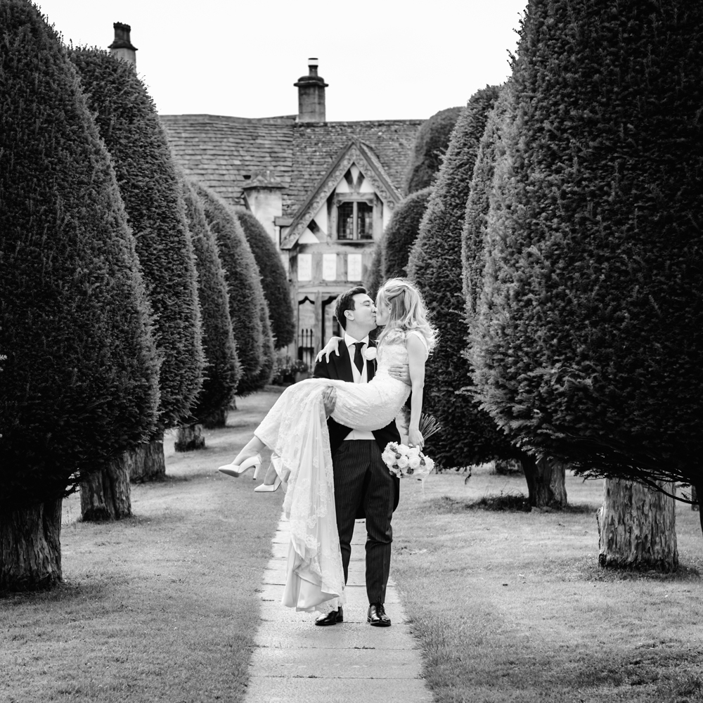 painwick churchyard cotswolds