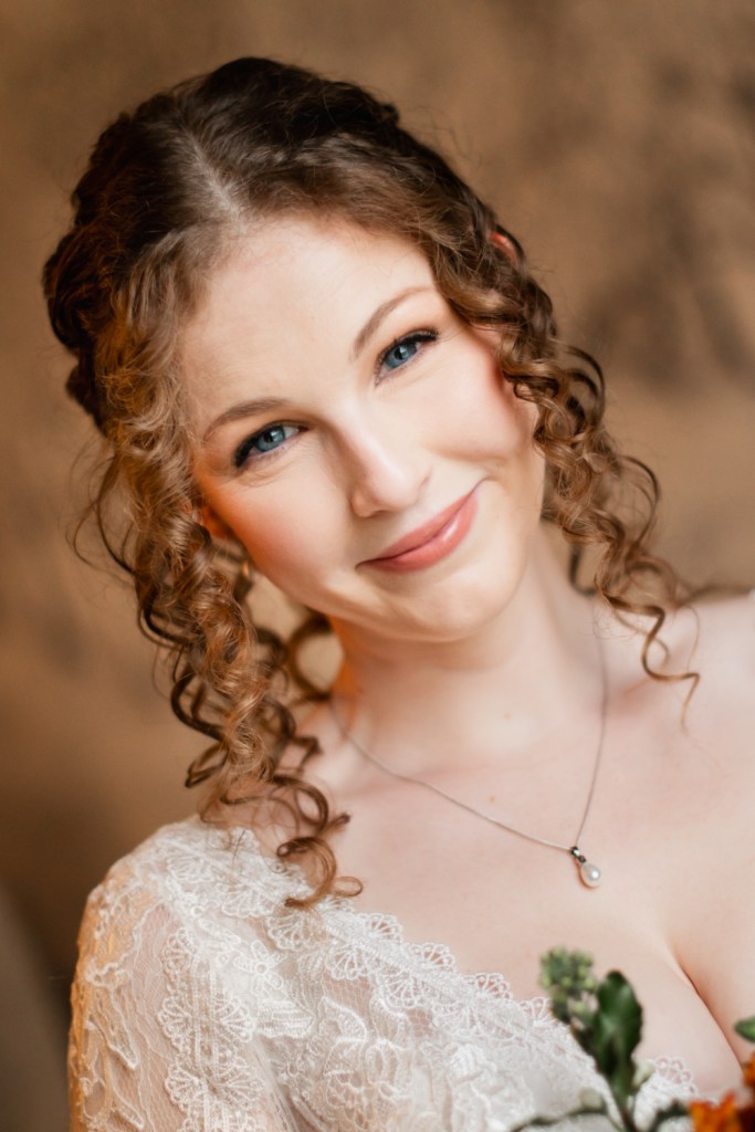 romantic bride portrait