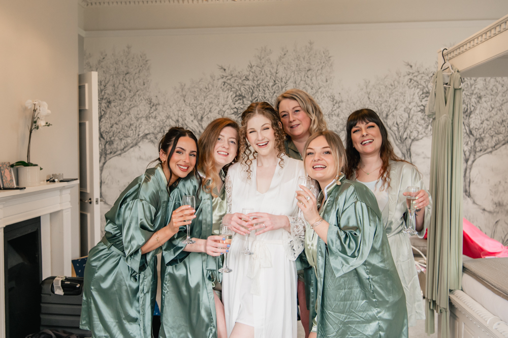 wedding bridal party