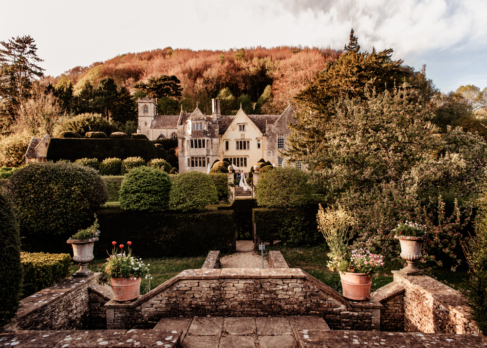 stunning landscape owlpen manor cotswolds