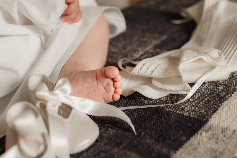 babu foot and booties