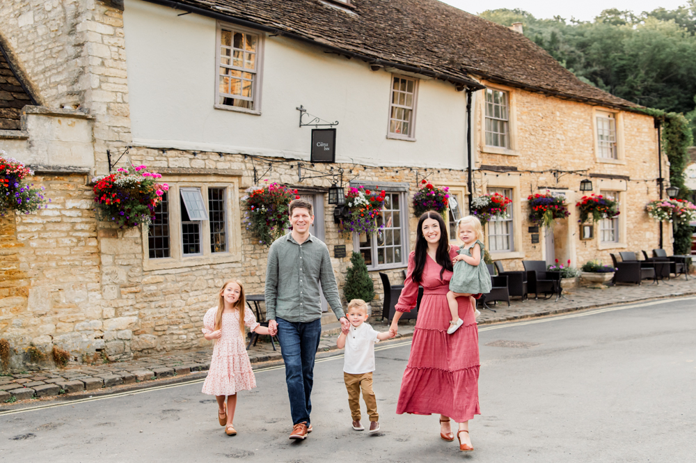 family photo shoot in the cotswolds