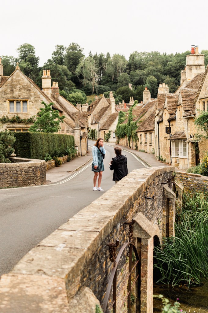 surprise proposal candid moment  cotswolds
