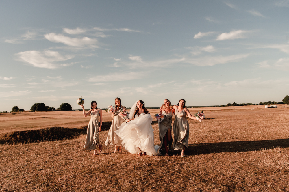 dreamy wedding old lodge