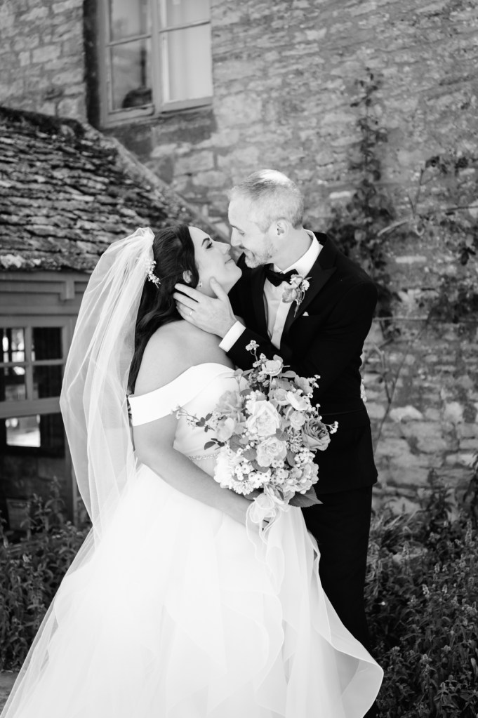 bride and groom elegant classic photos