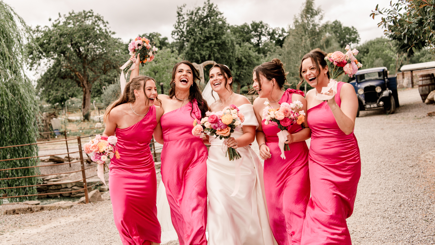 colourful bridal party wedding photos cotswolds