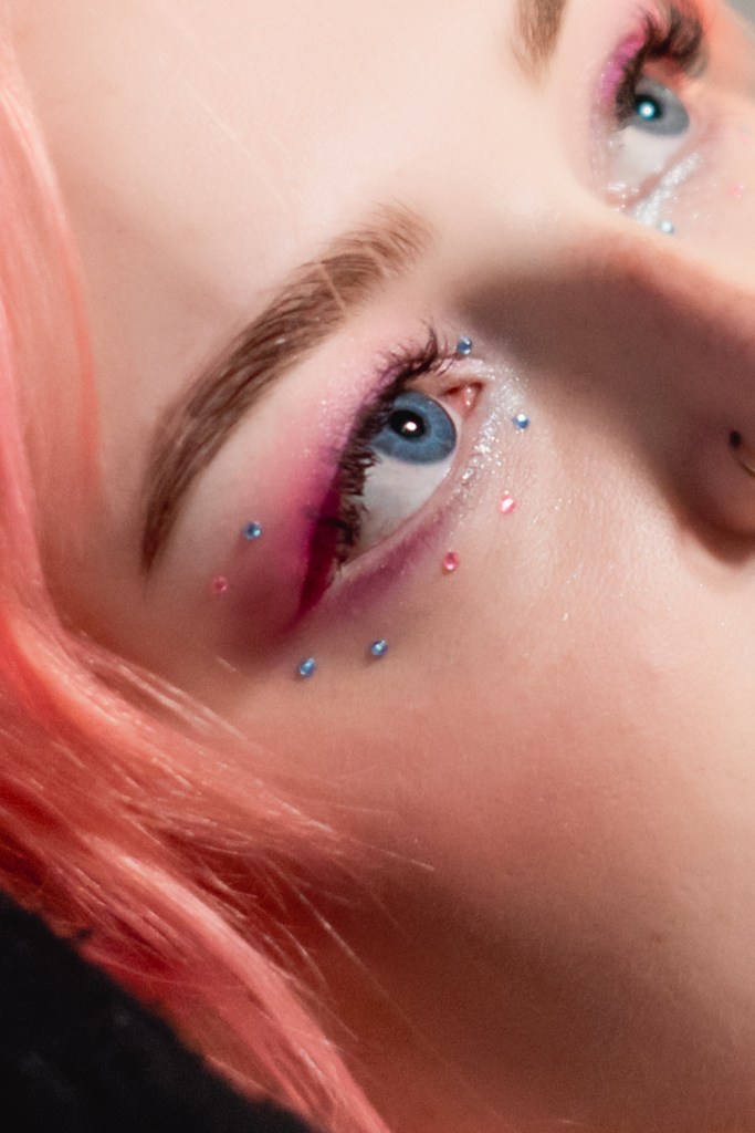 bride with sparkly make up diamante