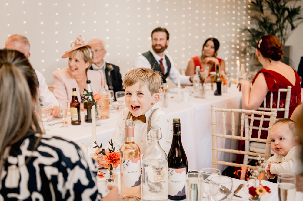 guest reaction wedding photography
