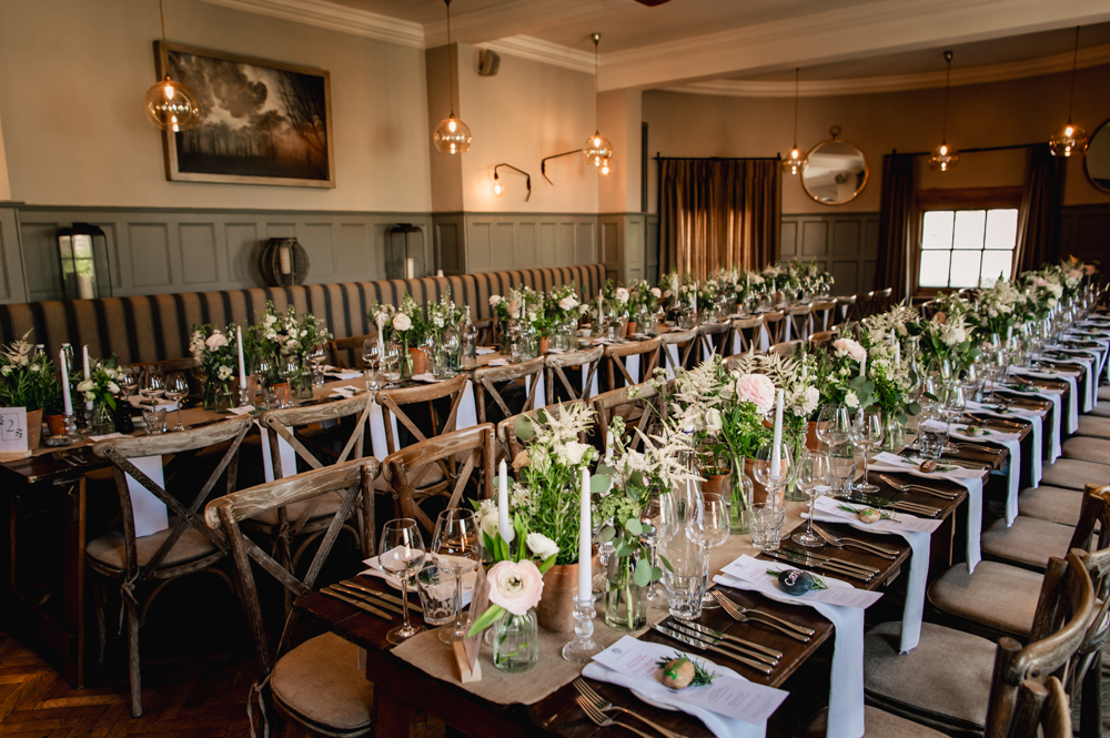 wedding table decor rustic