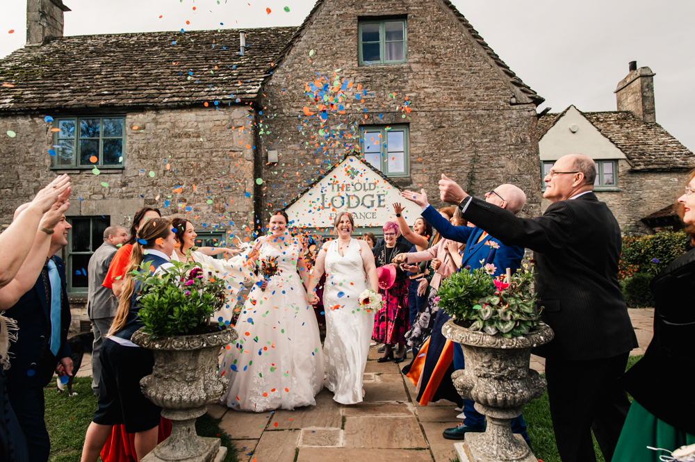 confetti old lodge hotel wedding 