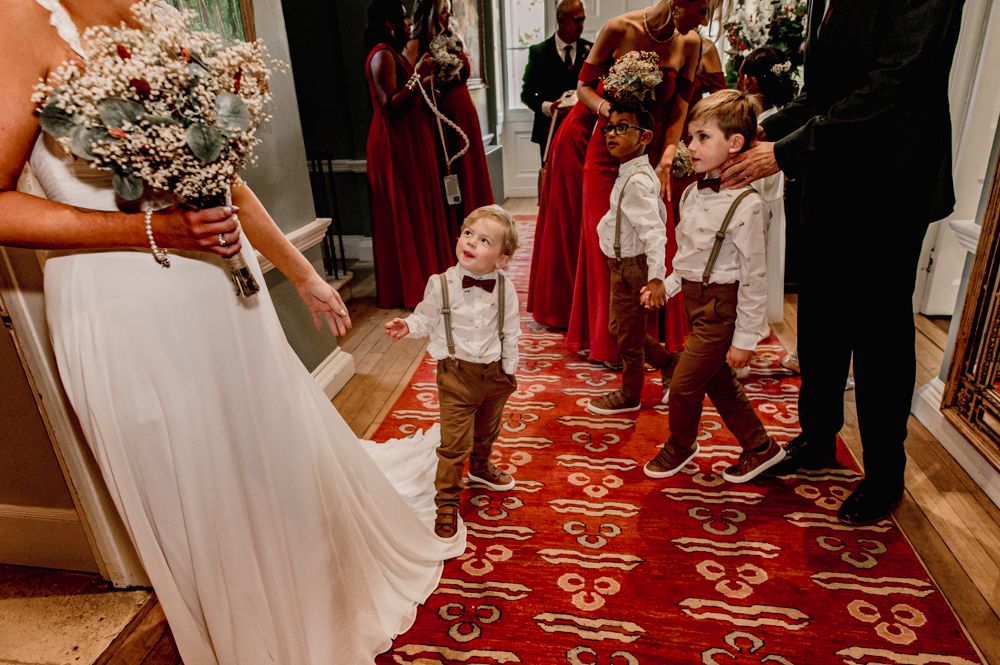 bride and kids at matara house