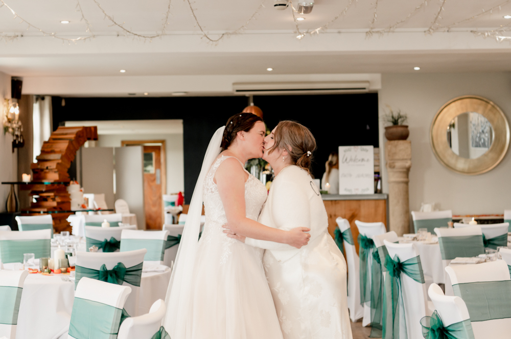 mrs and mrs two brides cotswolds