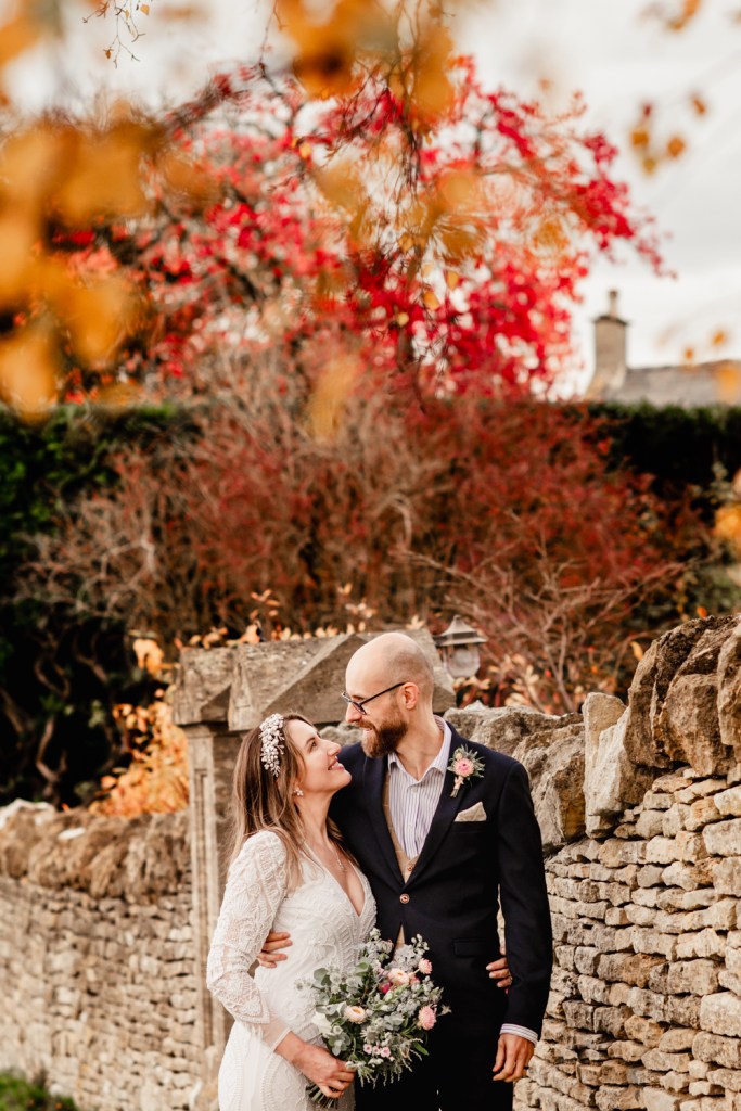colourful autumn wedding cotswolds