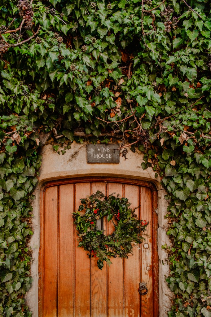 Christmas wreathe Cotswold cottage The Holiday