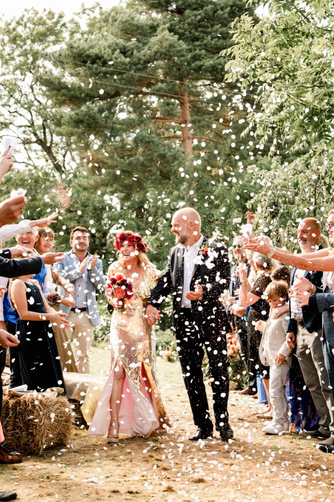 confetti outdoor wedding 